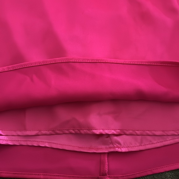 Hot pink bow dress - Picture 3 of 5